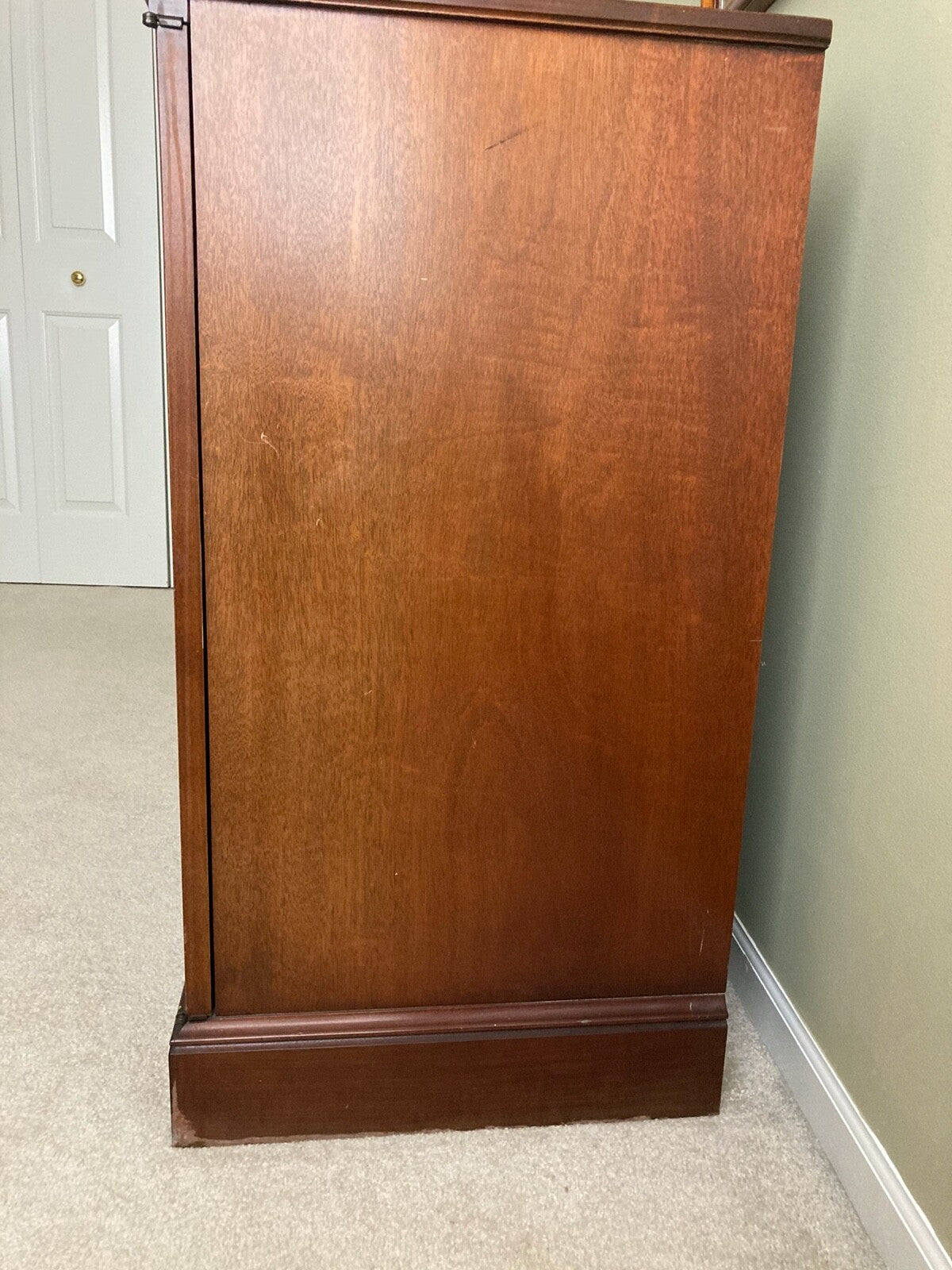 Vintage Cherry Magnavox Model 378M Radio television Phonograph CONSOLE TV