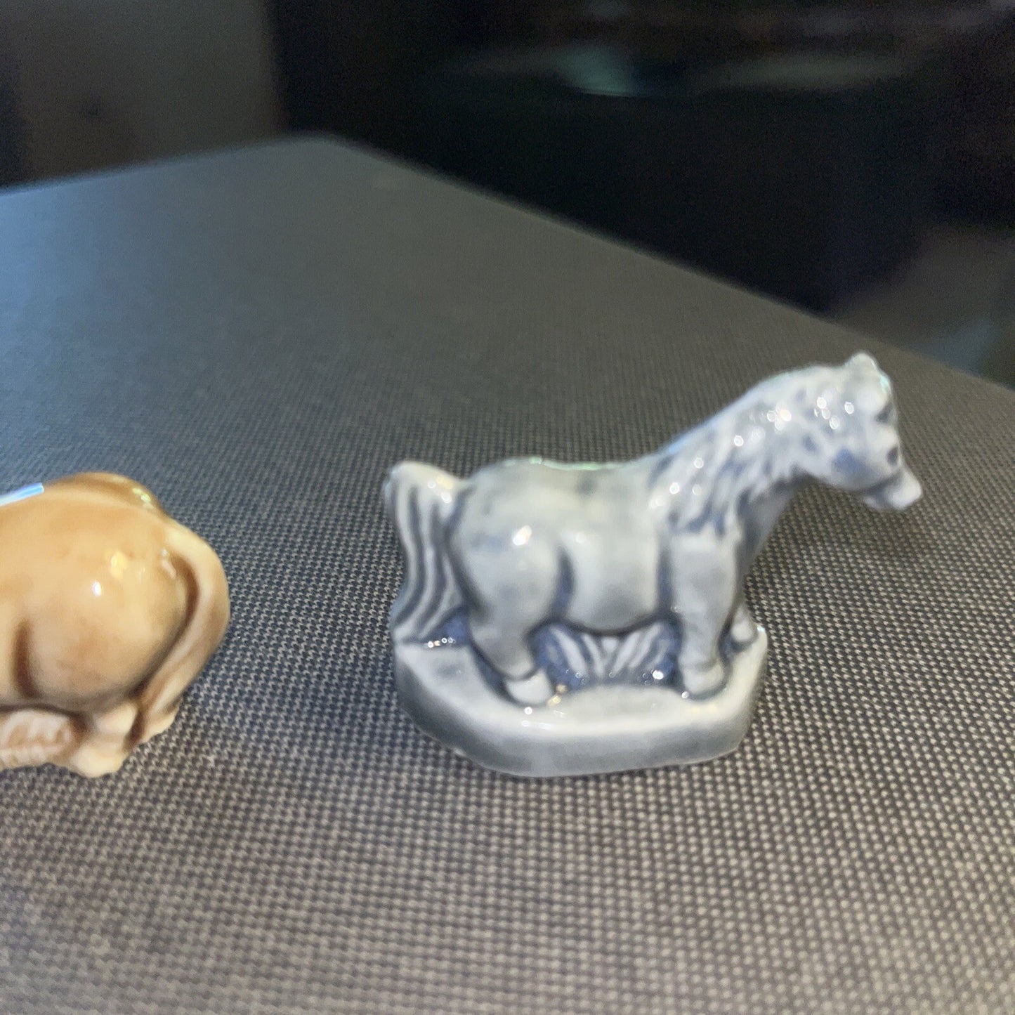 Vintage Wade Whimsie SHETLAND PONY - (2) Family Pets Set 1988 - 89