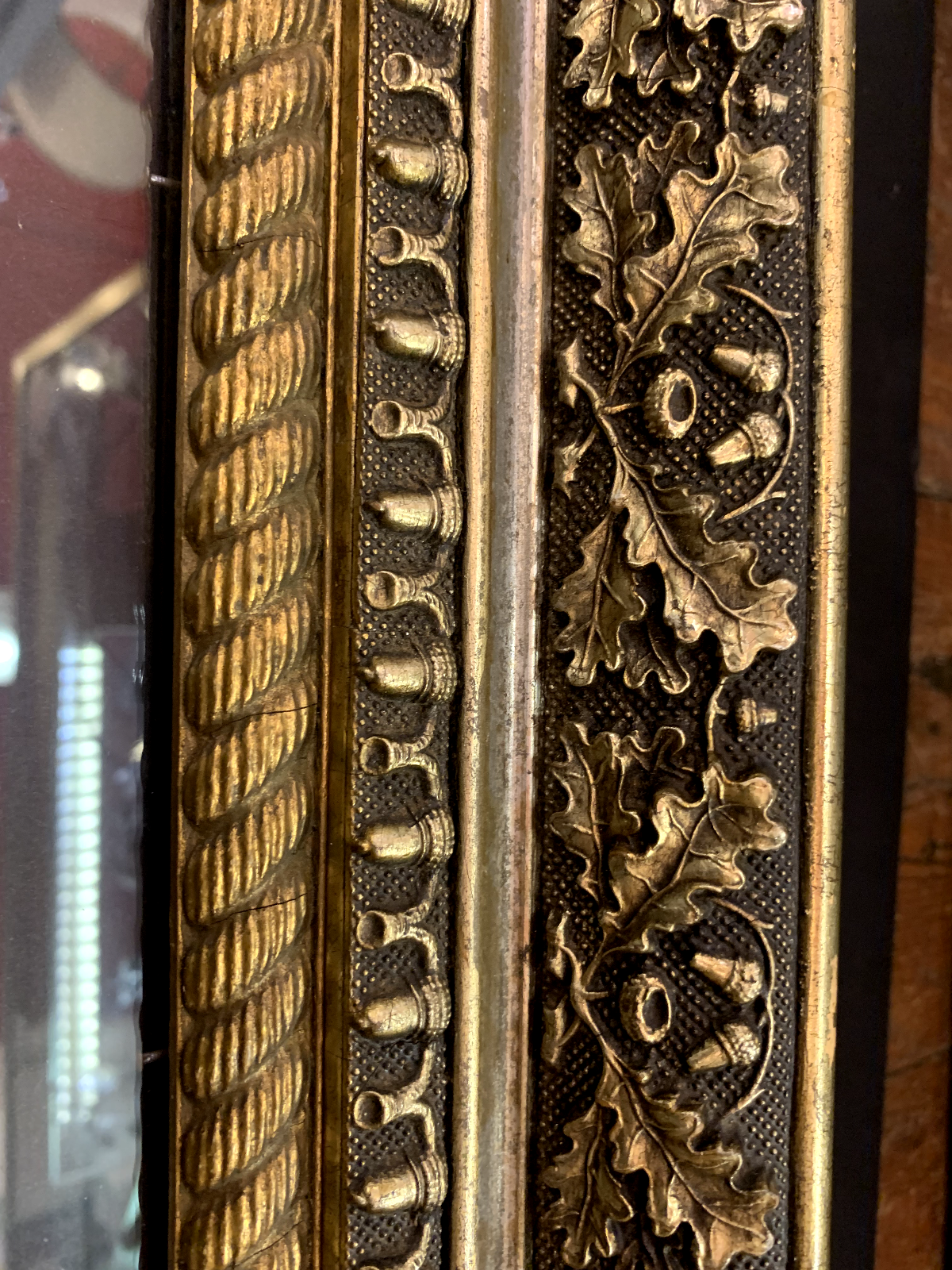 Antique Oak Wood Oak Leaf Acorn Design 27 X 23 Civil War Era Frame