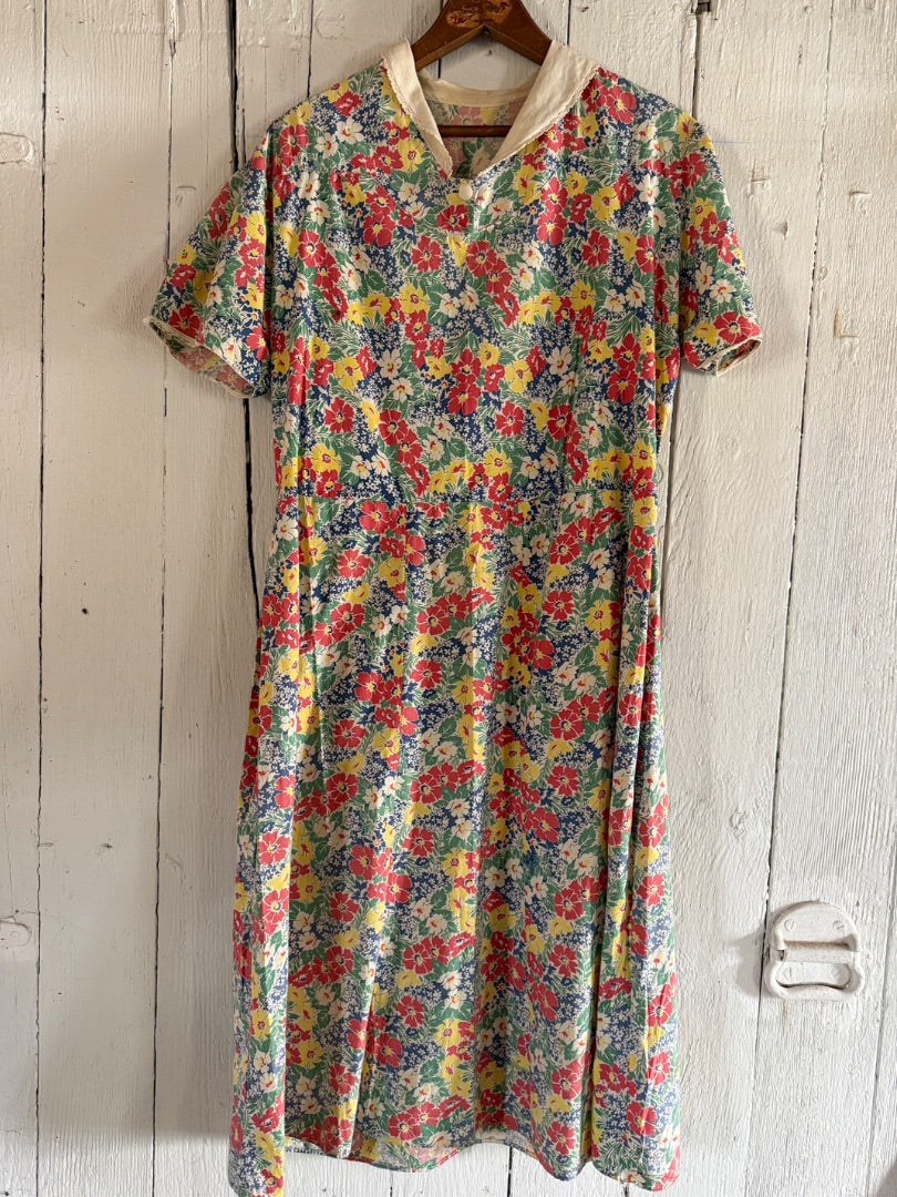 Vintage 30s farm dress