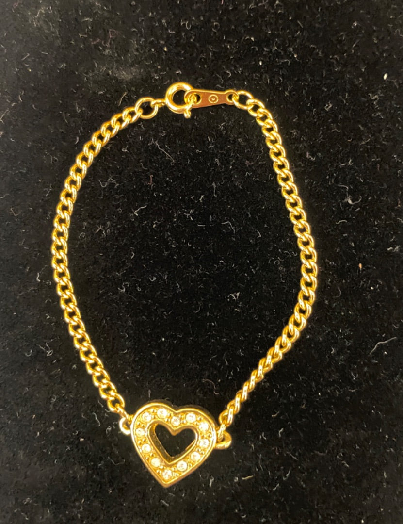 Vintage Avon Heart Bracelet Gold Tone