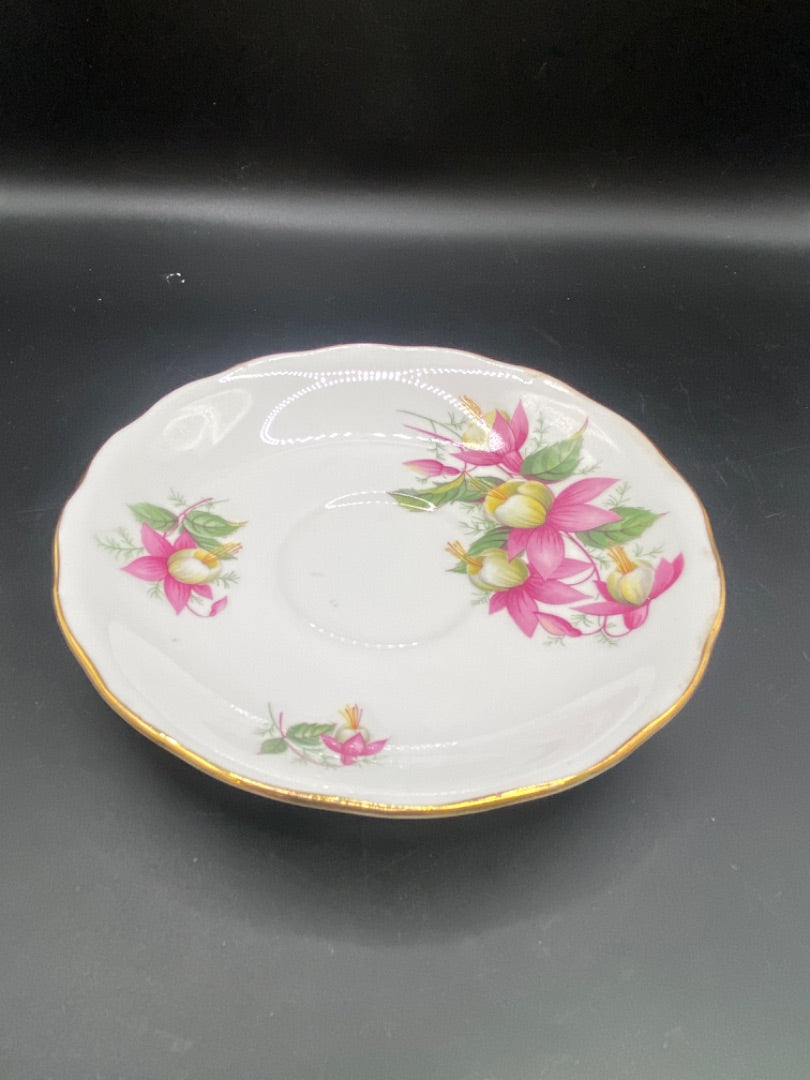 Teacup & Saucer