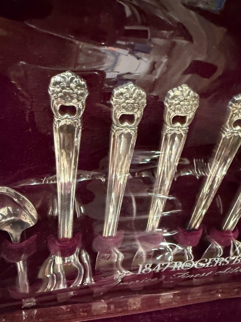 54 Eternally Yours Silverware w/ Box