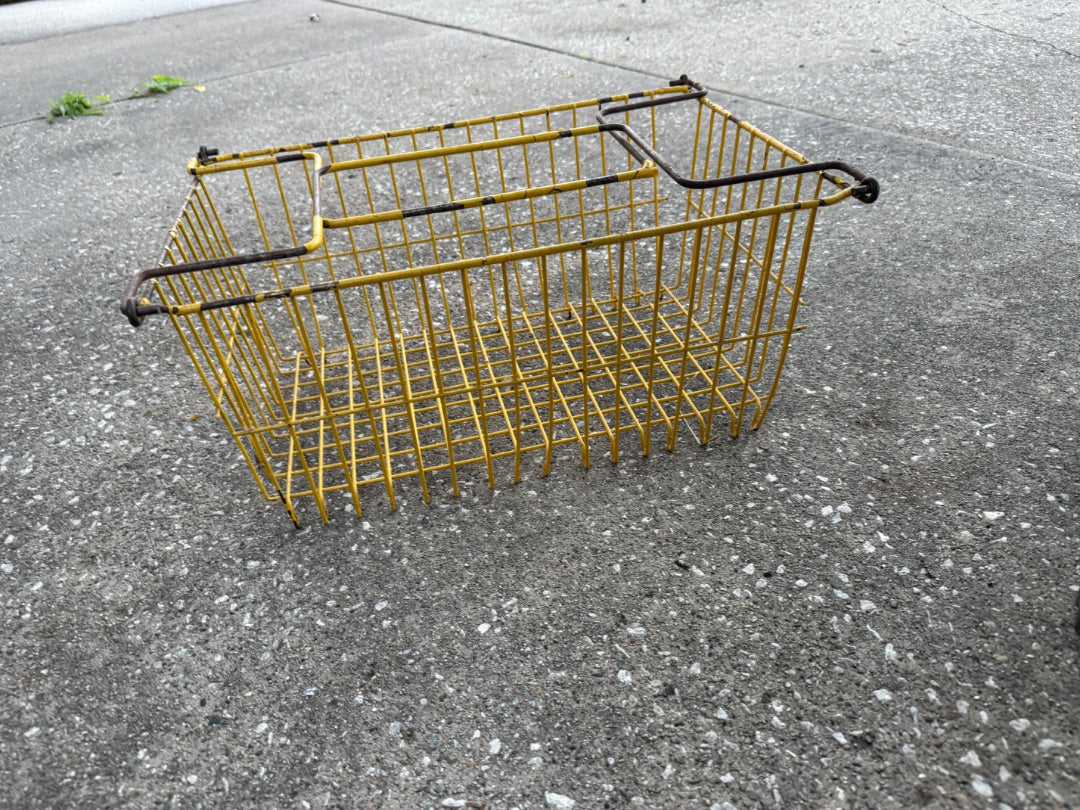 Yellow Vtg shopping basket