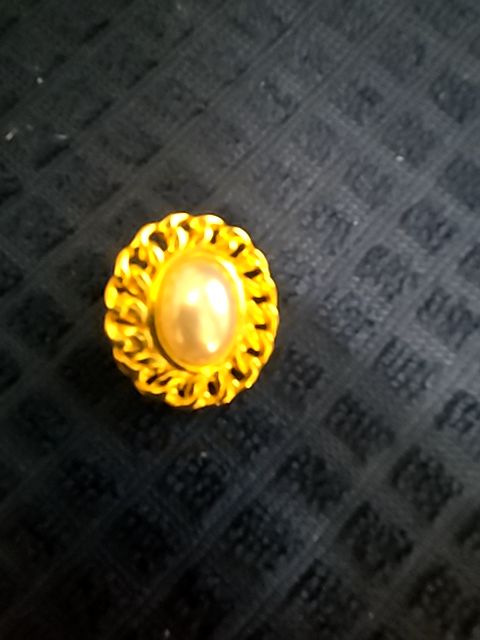 Brooch