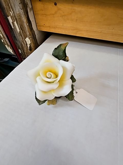 S30 Andrea Flower