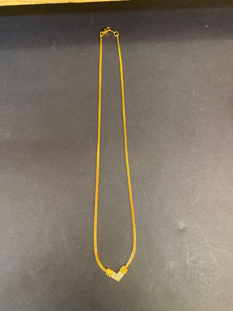 Gold plated chain with small pendant