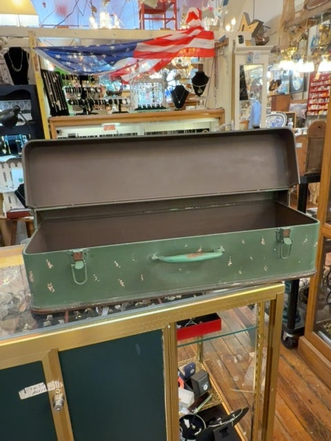 Metal box