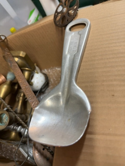Shortening /ice cream spoon