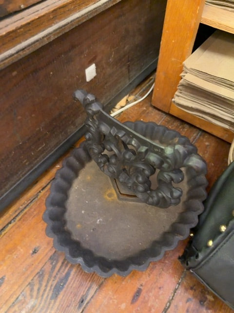 Boot cleaner