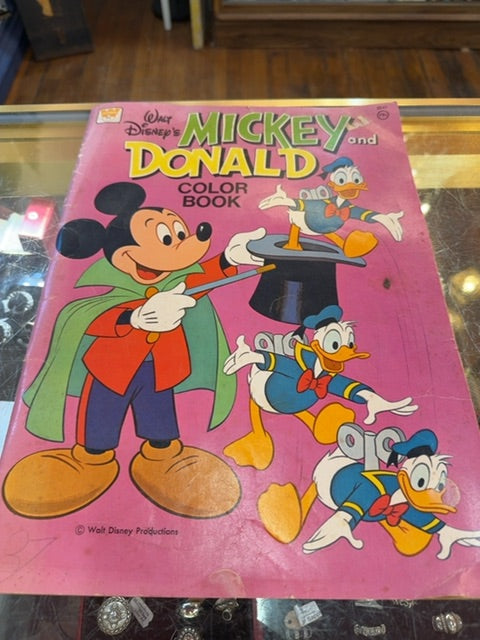 Disney coloring bk