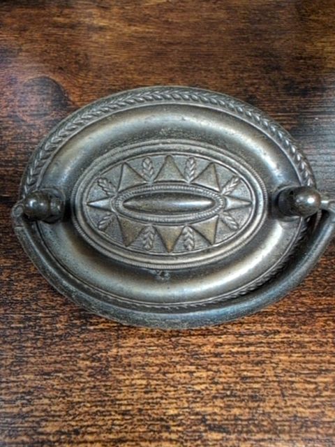 DRAWER pull
