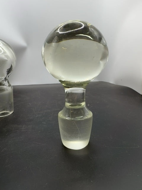 Decanter stoppers