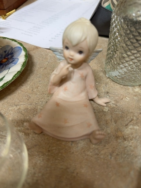 Lefton angel