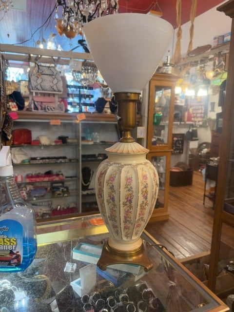 Vtg lamp