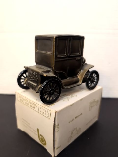 Baker electric car Bank