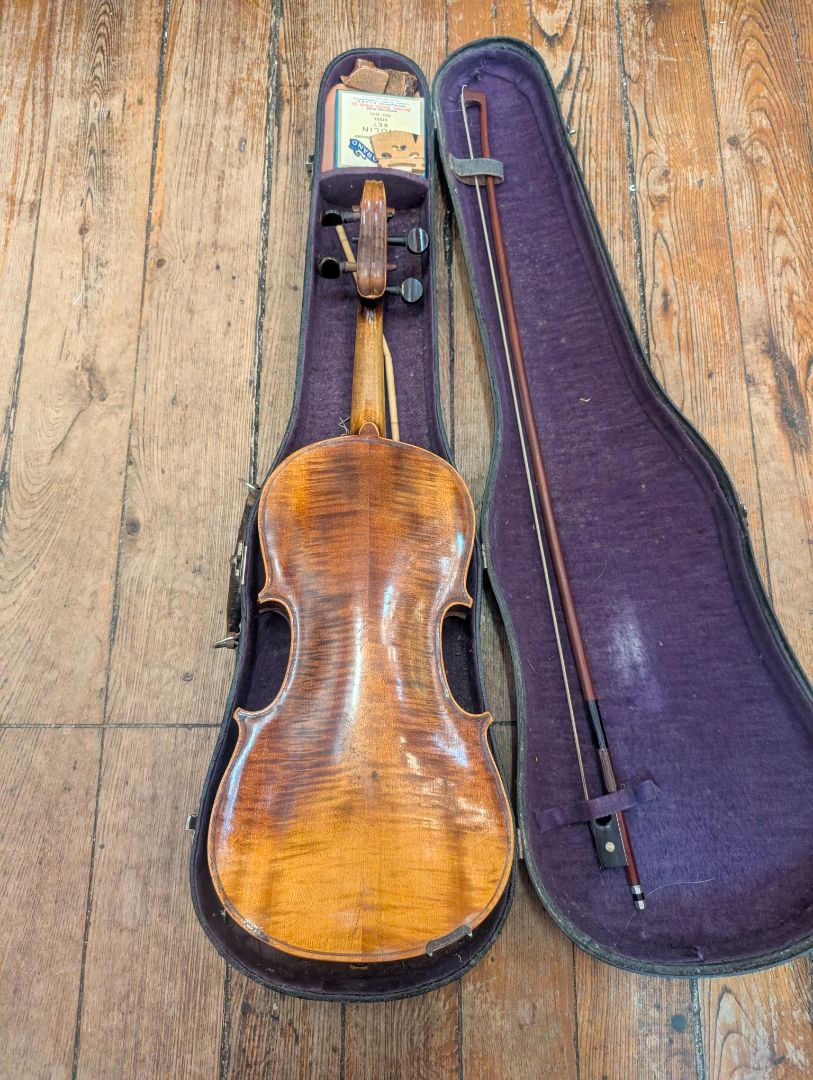 Carl Vulzar violin German made for trade