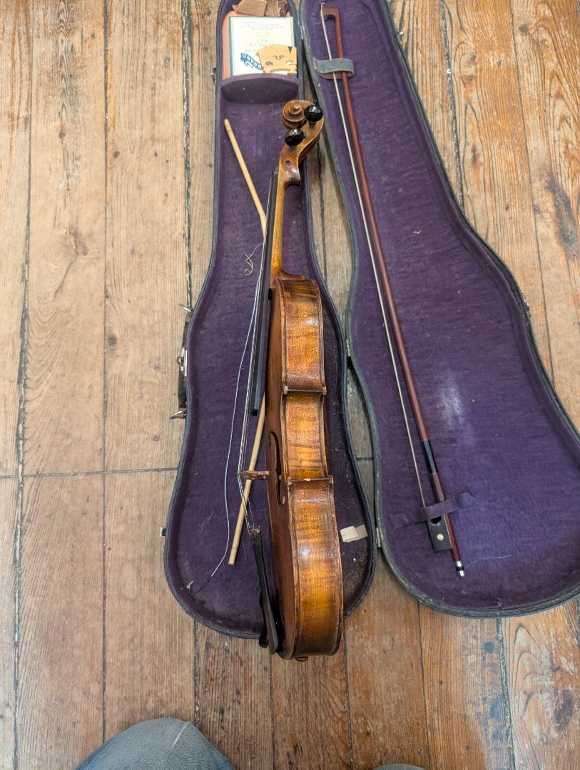 Carl Vulzar violin German made for trade