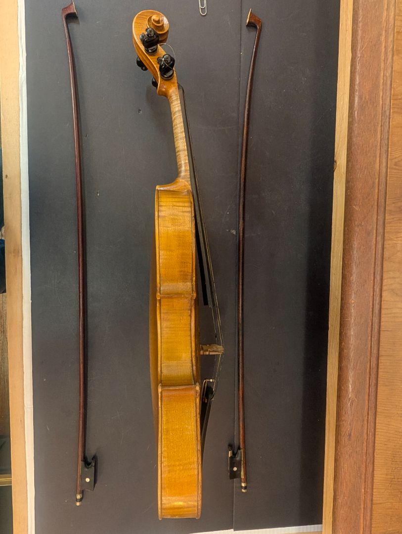 Turn of the century wall hanger German violin