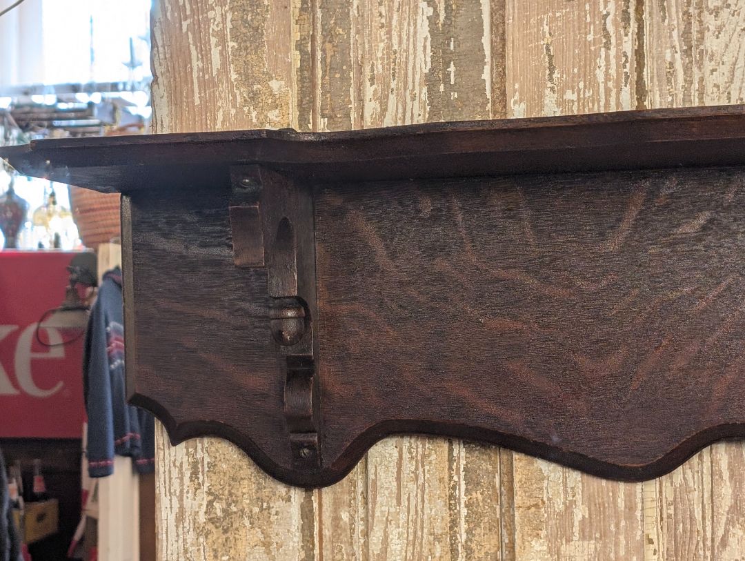 Early arts and crafts quarter sawn oak shelf