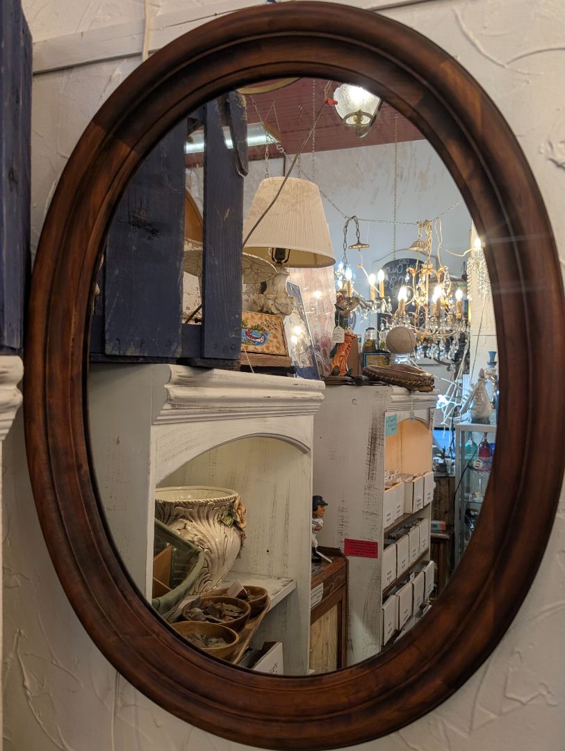 27 in high 21 in wide oval frame mirror