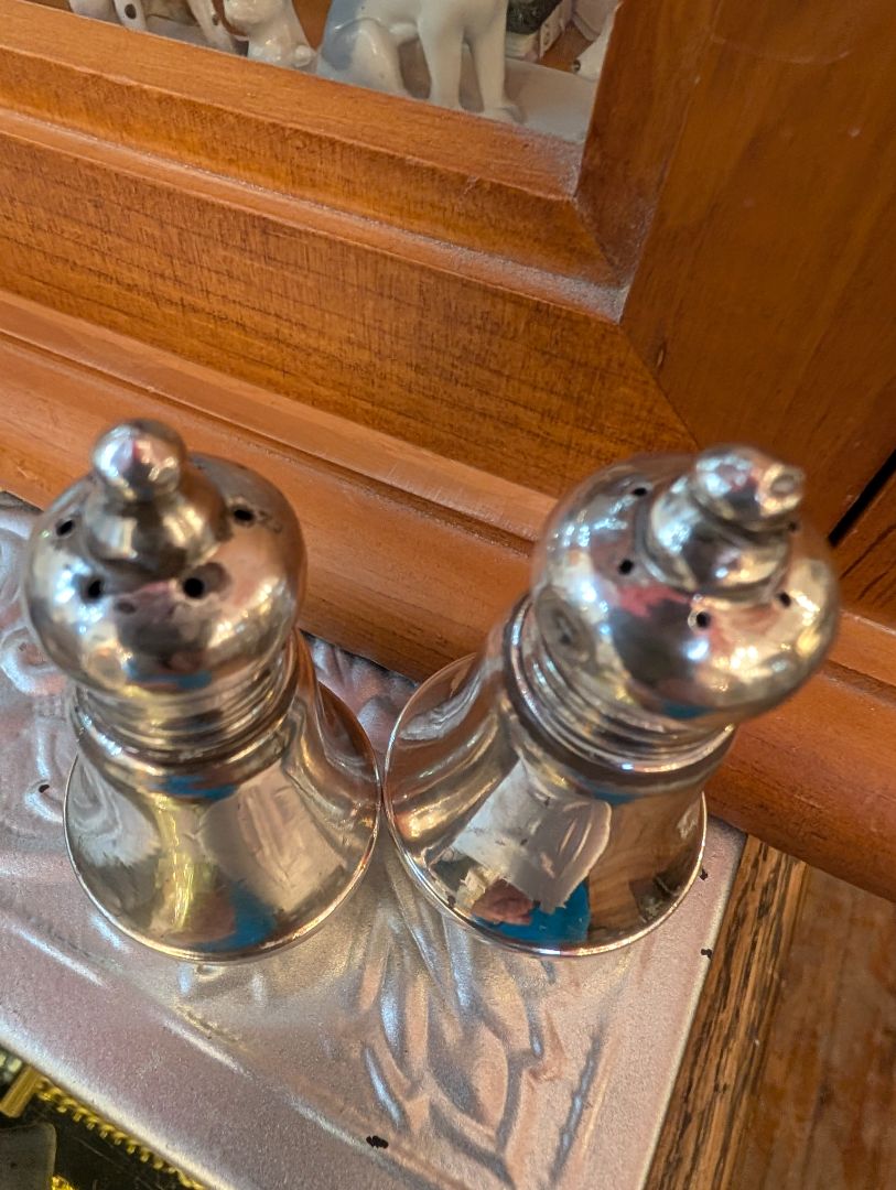 Weighted sterling silver salt and pepper shakers