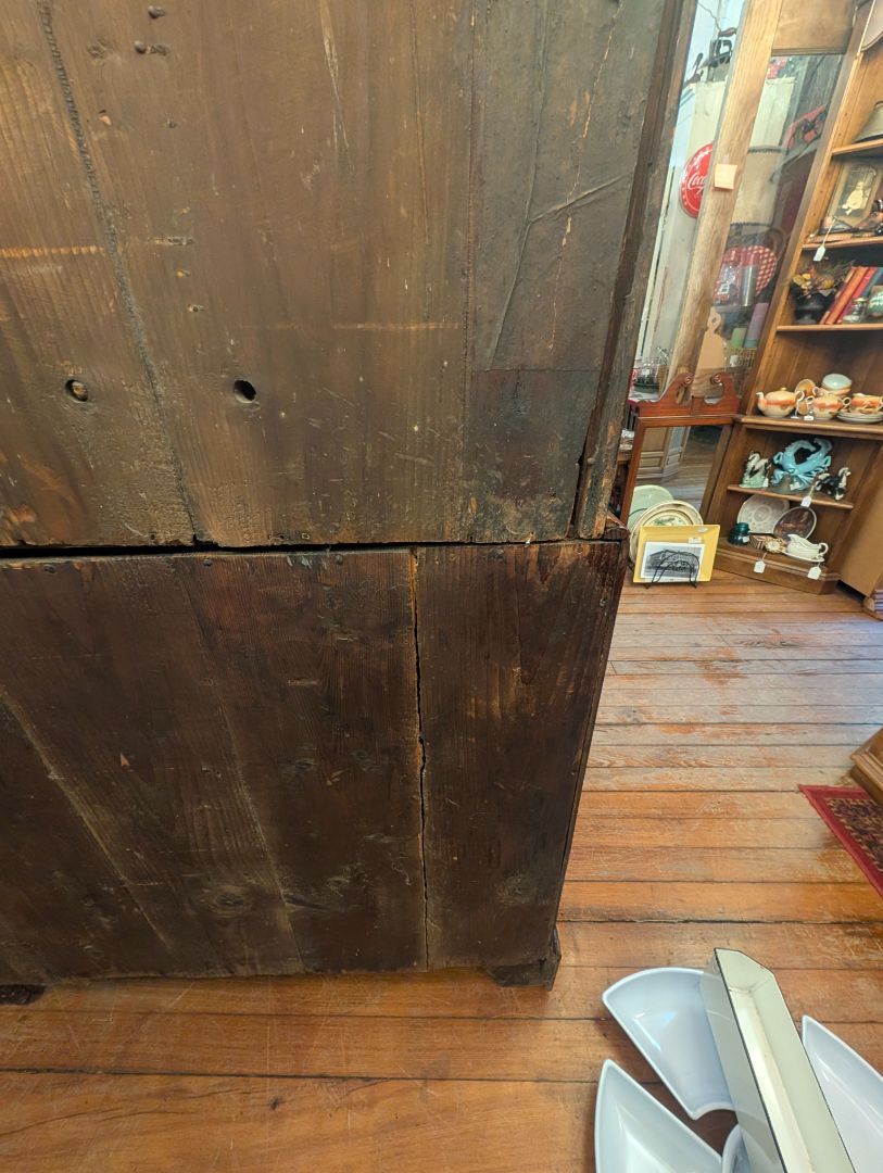1760 to 1780 English highboy made in Lancaster region mahogany