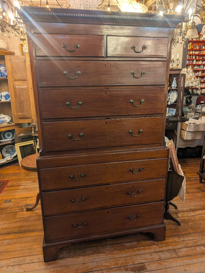 1760 to 1780 English highboy made in Lancaster region mahogany