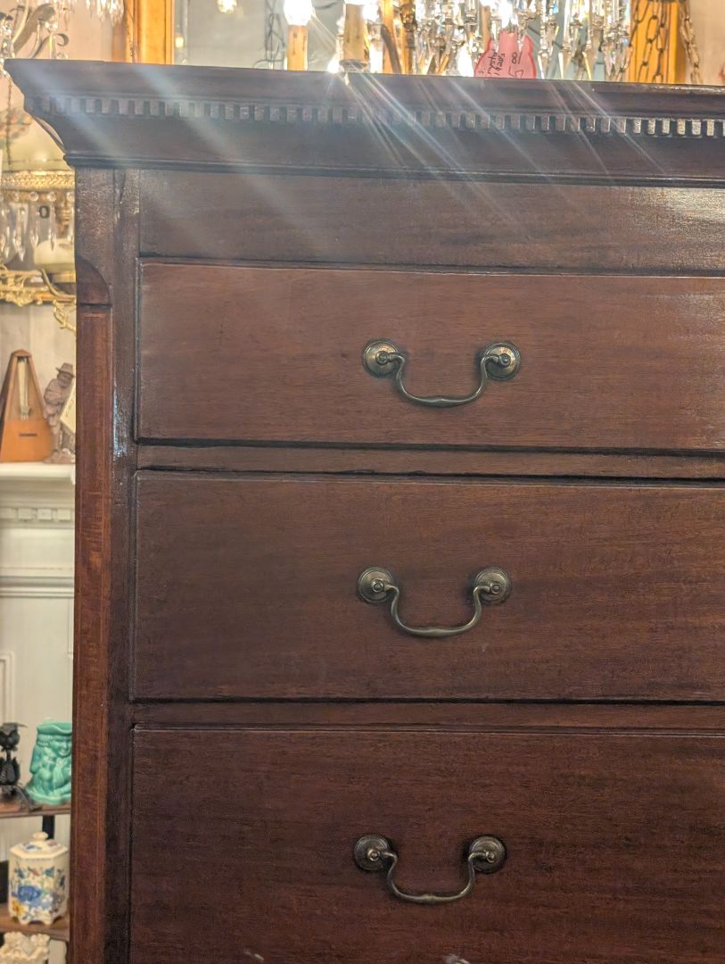1760 to 1780 English highboy made in Lancaster region mahogany