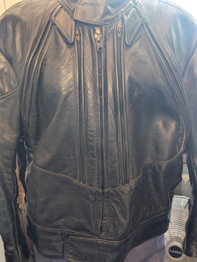 Vanson armor double vented leather motorcycle jacket
