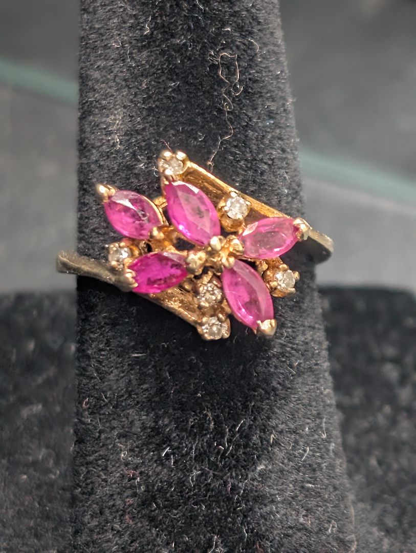 14 karat gold ring with rubies and diamonds