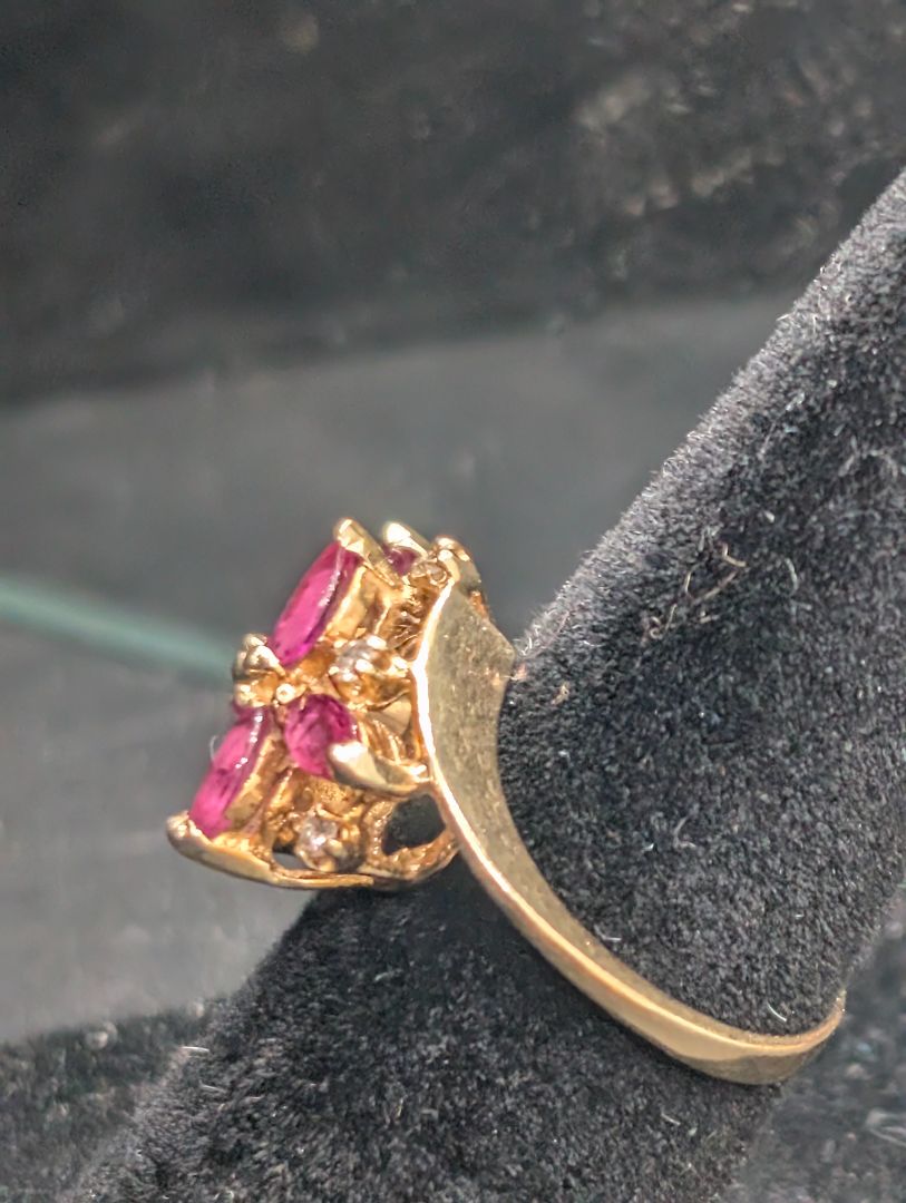 14 karat gold ring with rubies and diamonds