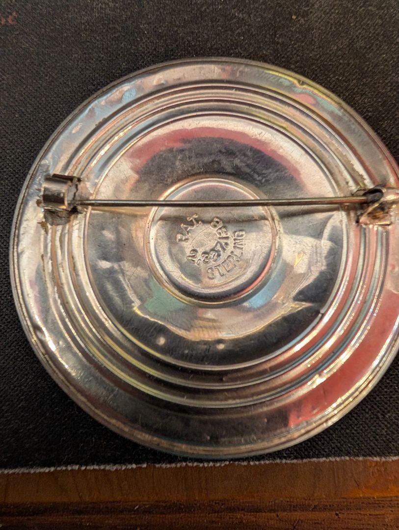 Art Deco sterling silver broach lovebirds