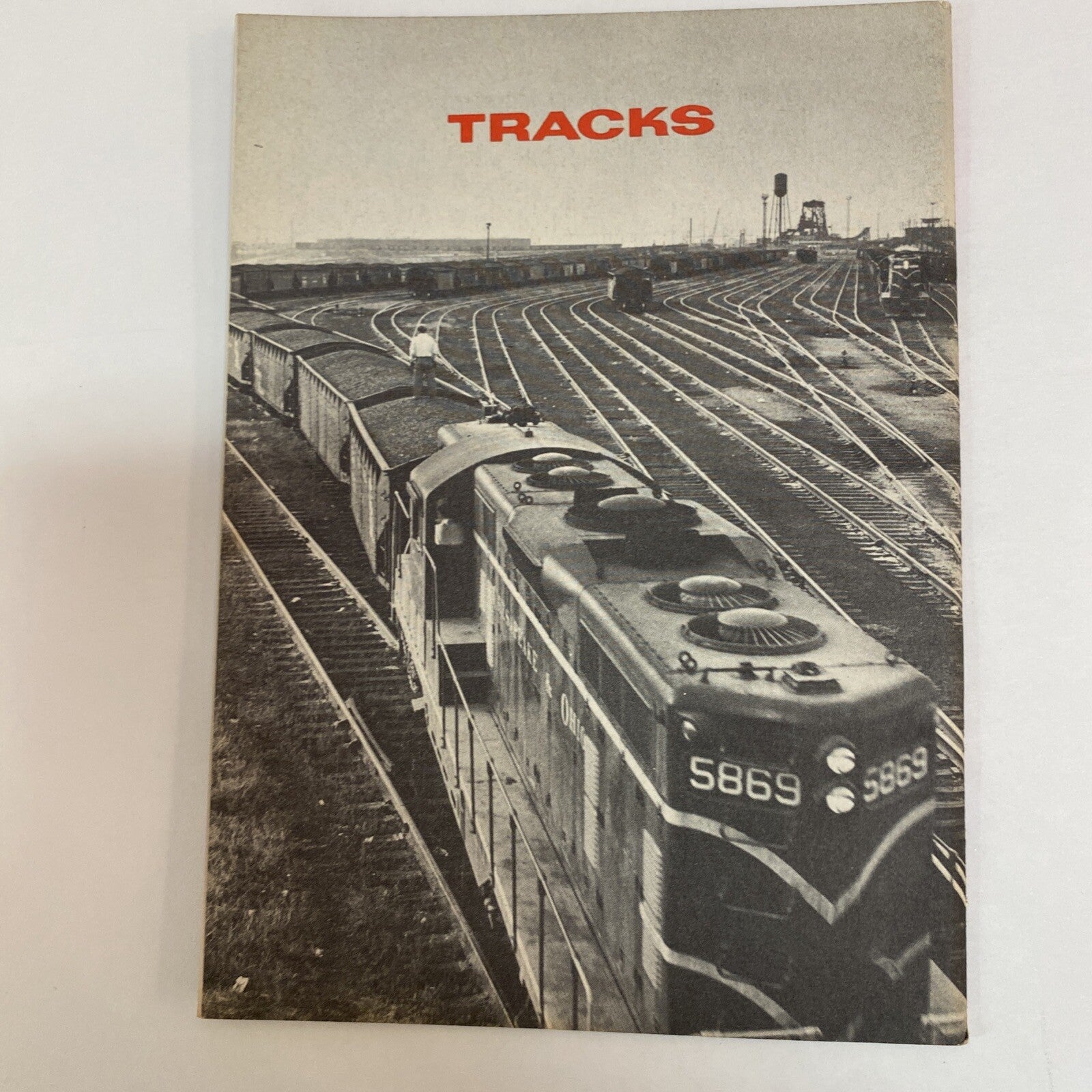 November 1956 TRACKS MAGAZINE CHESAPEAKE & OHIO RAILROAD RR TRAINS  