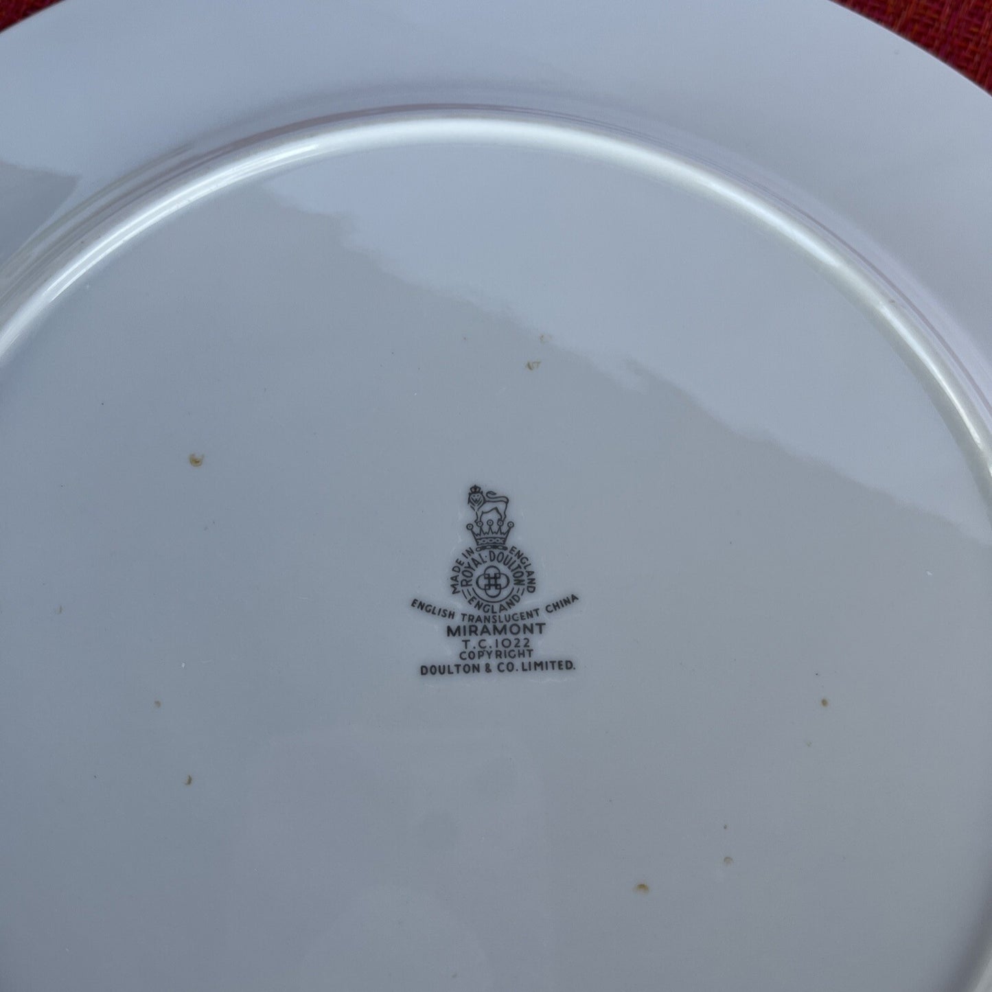 Royal Doulton MIRAMONT 2 Dinner Plates QTC1022 LIGHT USE
