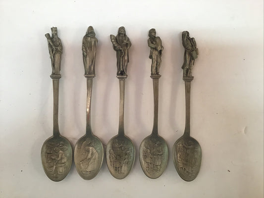 Franklin Mint Set of 5 Pewter Spoons with Figures of Dickens A Christmas Carol
