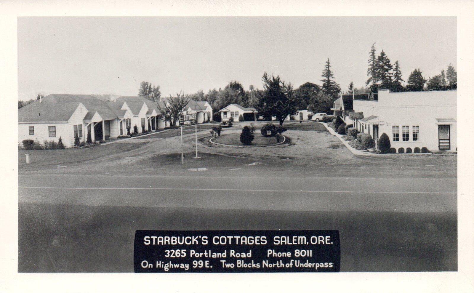 Starbuck's Cottages on Highway 99 E in Salem Oregon Vintage Oregon Postcard