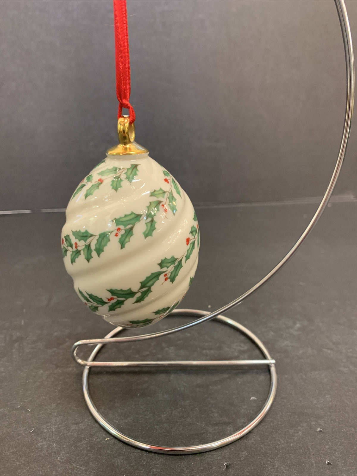 Vintage 1992 Spiral Mistletoe Hanging Ornament