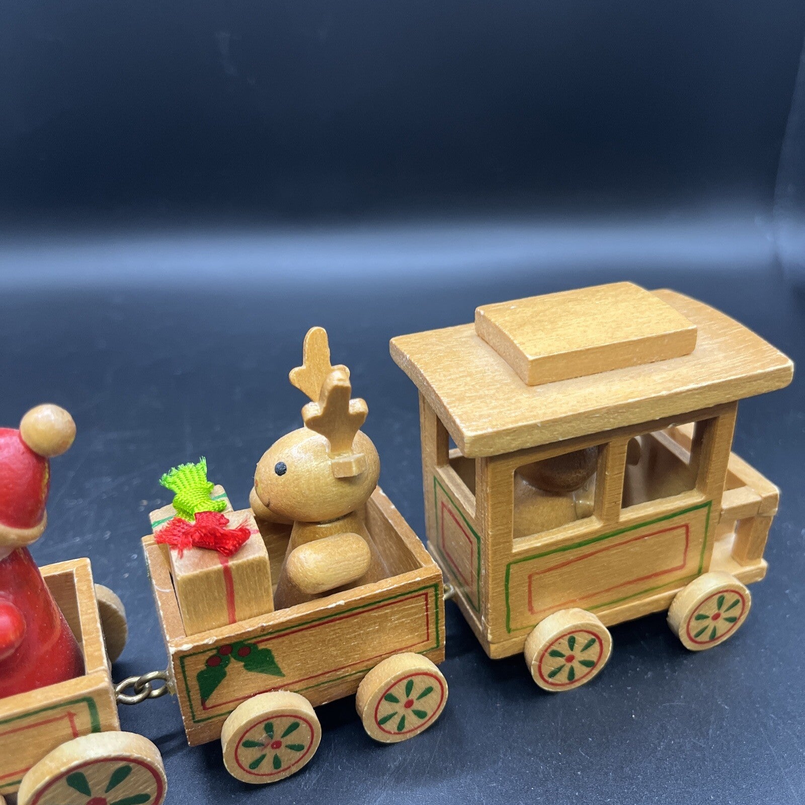 Vintage 1984 R. Dakin & Co. Wooden Santa Train