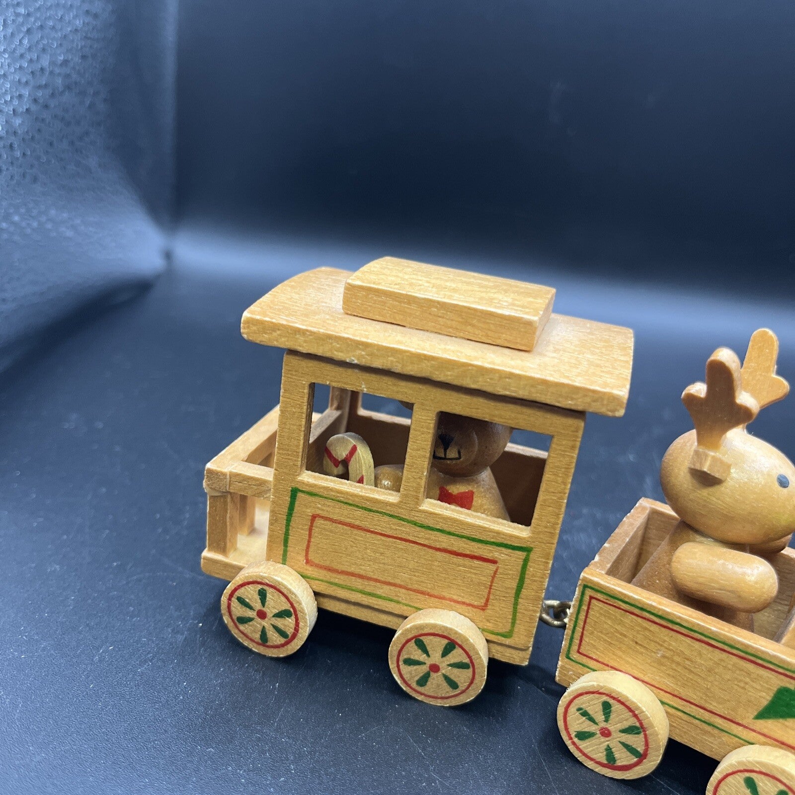 Vintage 1984 R. Dakin & Co. Wooden Santa Train