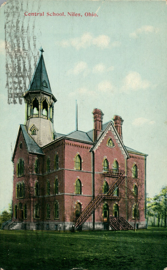 1917 Central School Niles  Ohio  OH postcard