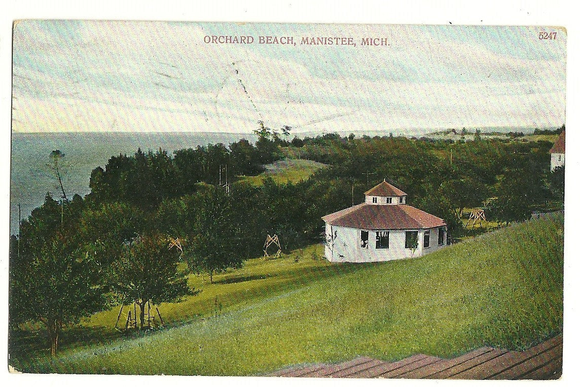 Orchard Beach Manistee MI Michigan  Postcard