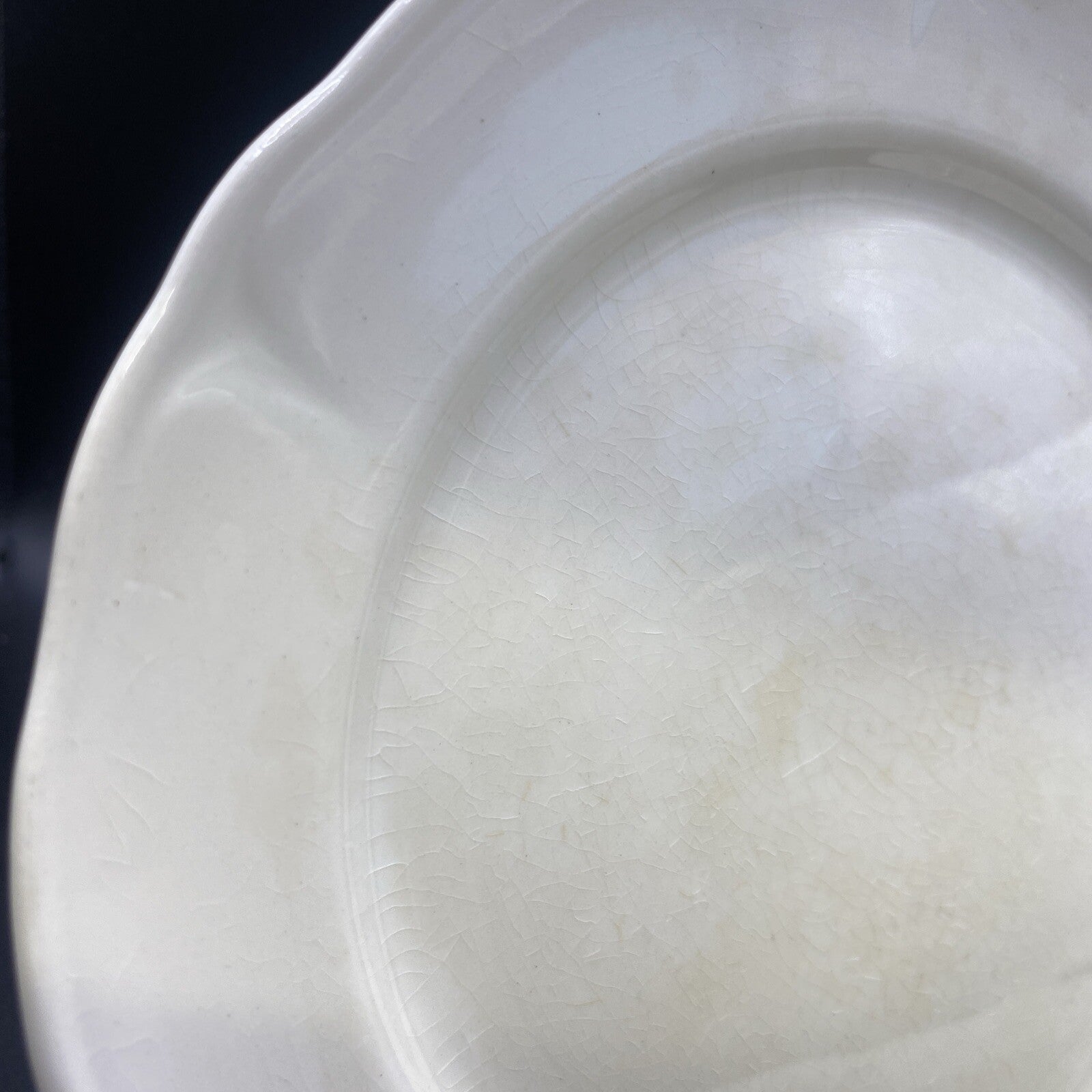 RARE Lot of 4 1930's Petalware Mount Clemens White Plates Salad Bread Desert