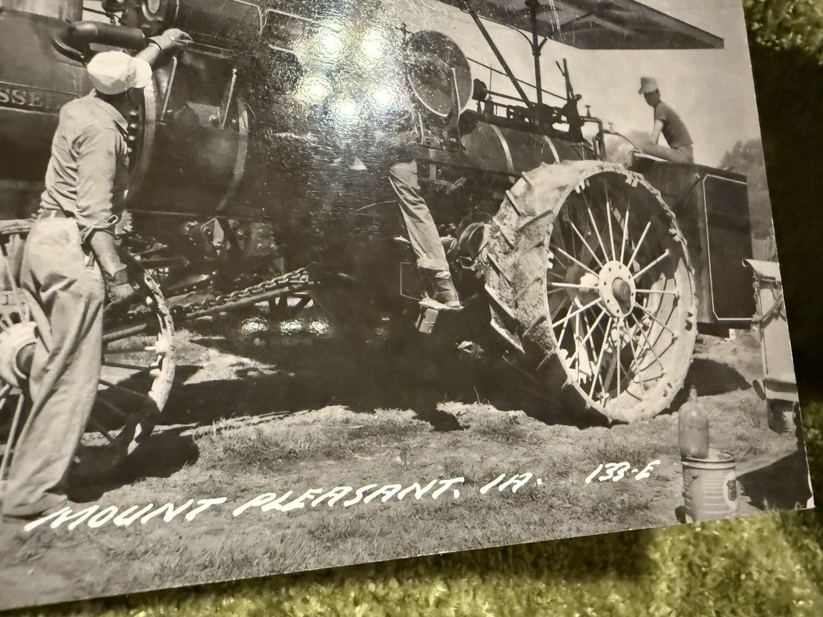 RPPC Real Photo Russell Steam Engine MT PLEASANT IOWA RPPC OLD TRACTOR 133-E