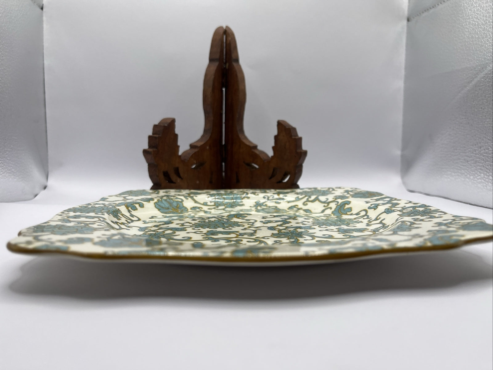 Crown Ducal Ware England Chintz Octagonal 8.5 " Plate Teal Flowers Gold Trim
