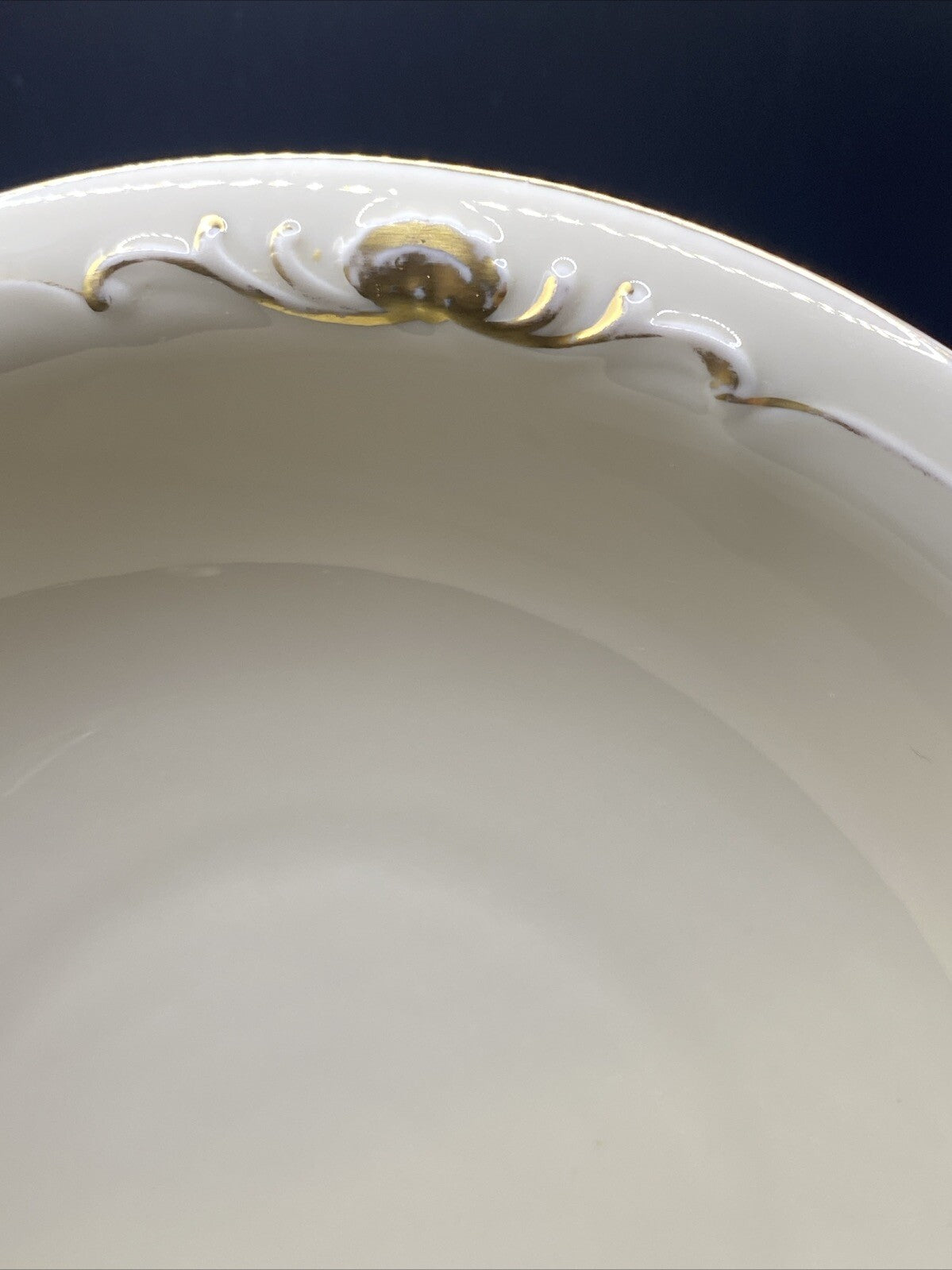 RARE 9.5" Waldershof Bavaria Serving Bowl with handles Cream with Gold Rim
