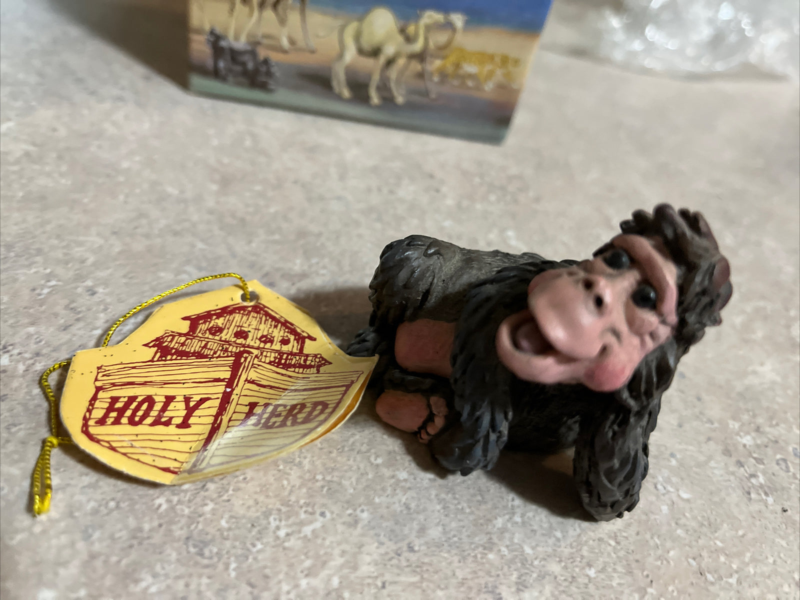 Holy Herd Noah's Ark GORILLA  "Gouda & Gordo“ With Tag Pete Apsit LOT OF 2