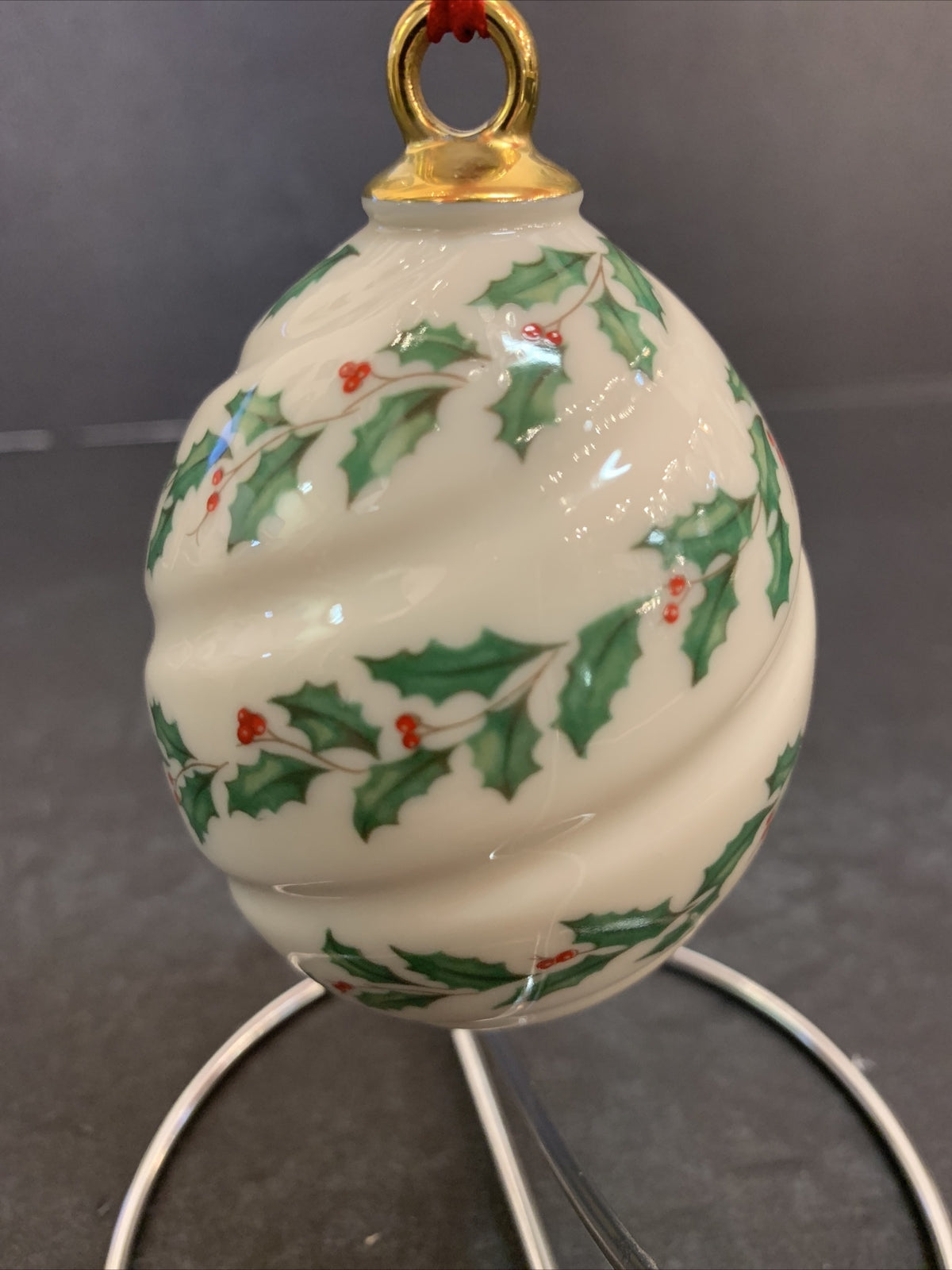 Vintage 1992 Spiral Mistletoe Hanging Ornament