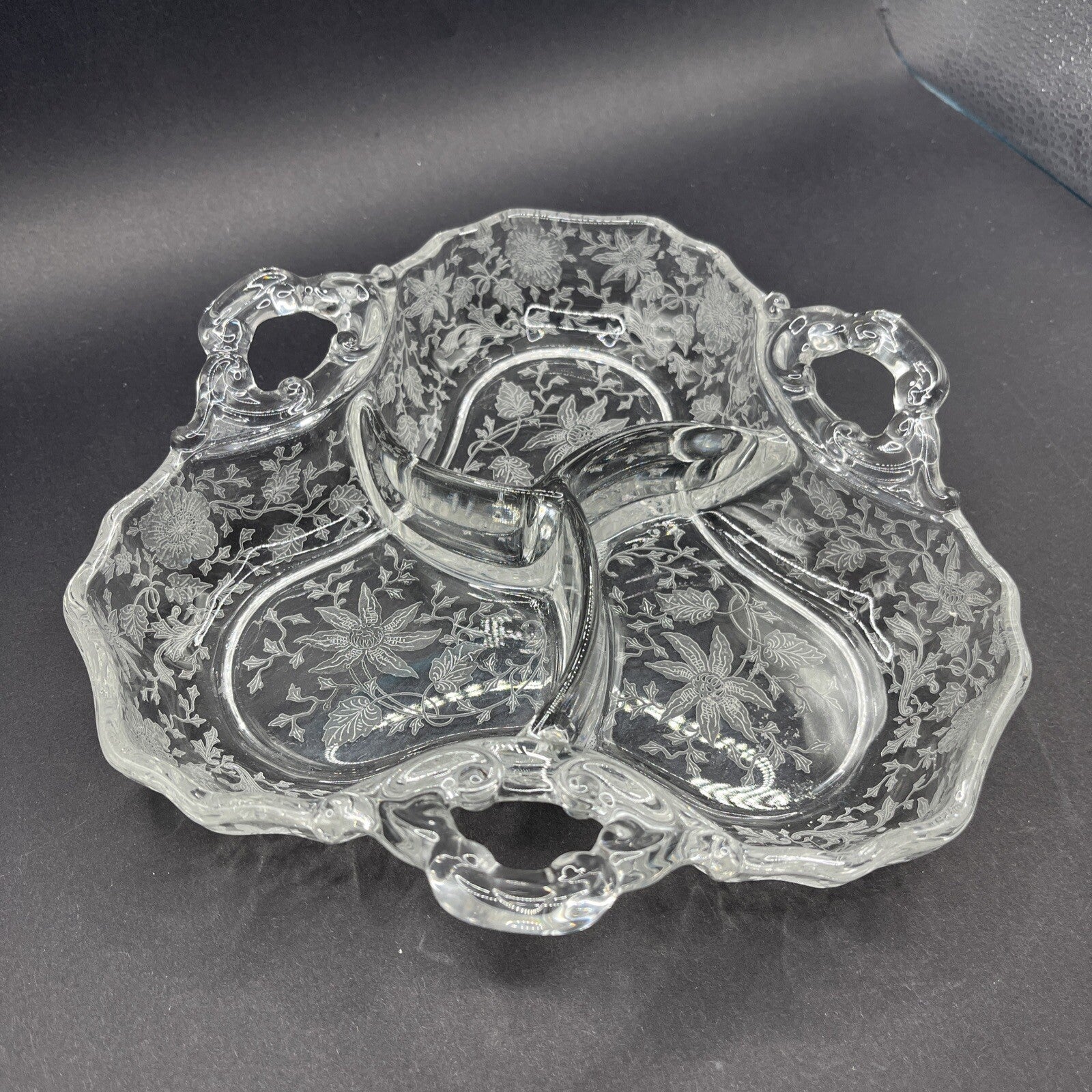 CAMBRIDGE ART GLASS UNIQUE THREE HANDLED THREE PART CANDY DISH
