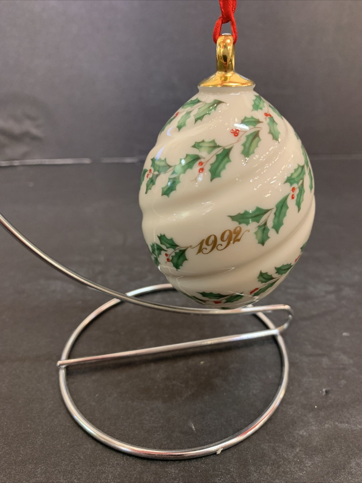 Vintage 1992 Spiral Mistletoe Hanging Ornament